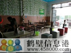 軍民花園一區(qū)門口西，小吃店，3萬轉(zhuǎn)讓費，不包括房租，營業(yè)中