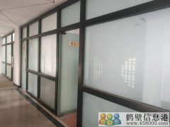 出租市中心辦公室4間，交通便利，價格面議